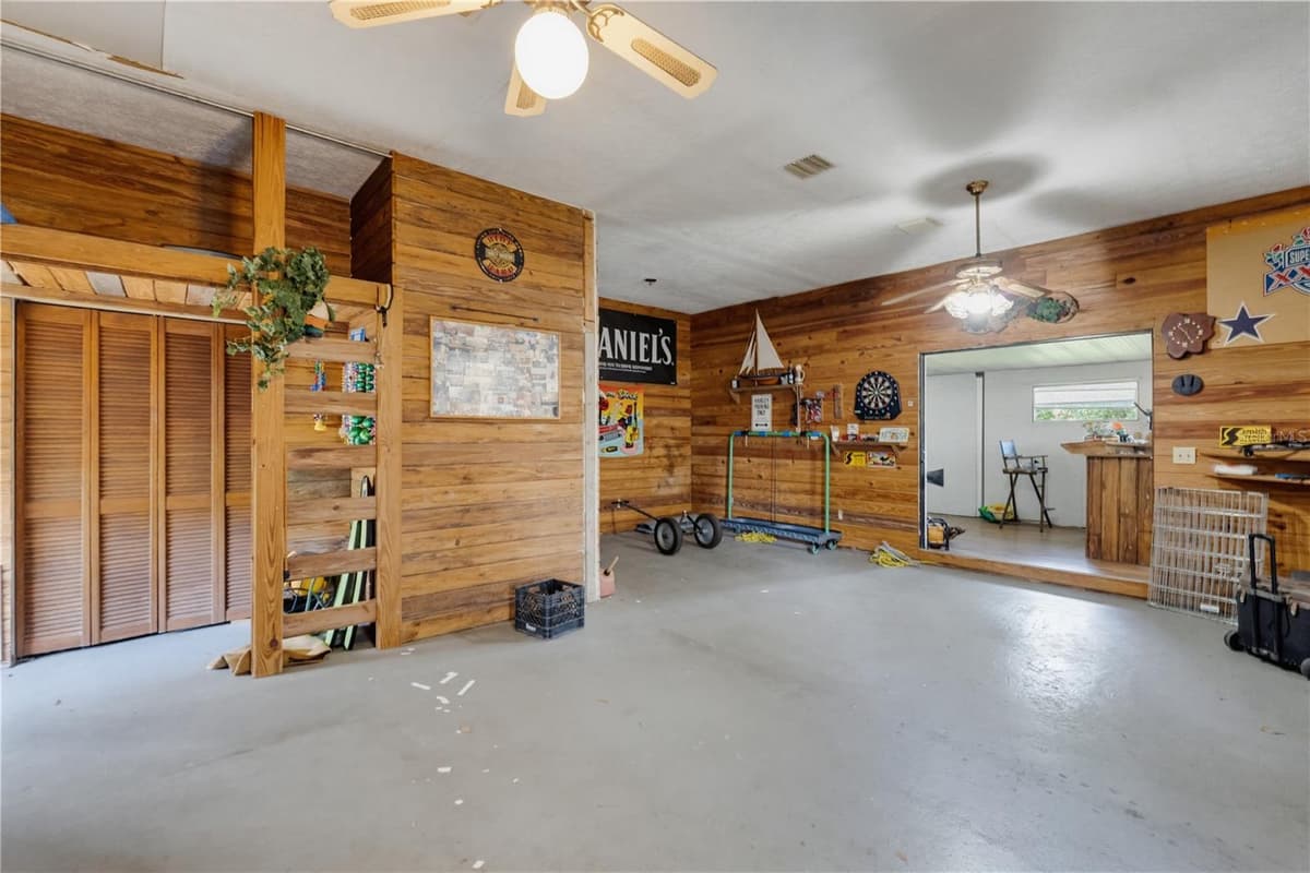 7421 HENRY DRIVE — photo 60 of 100
