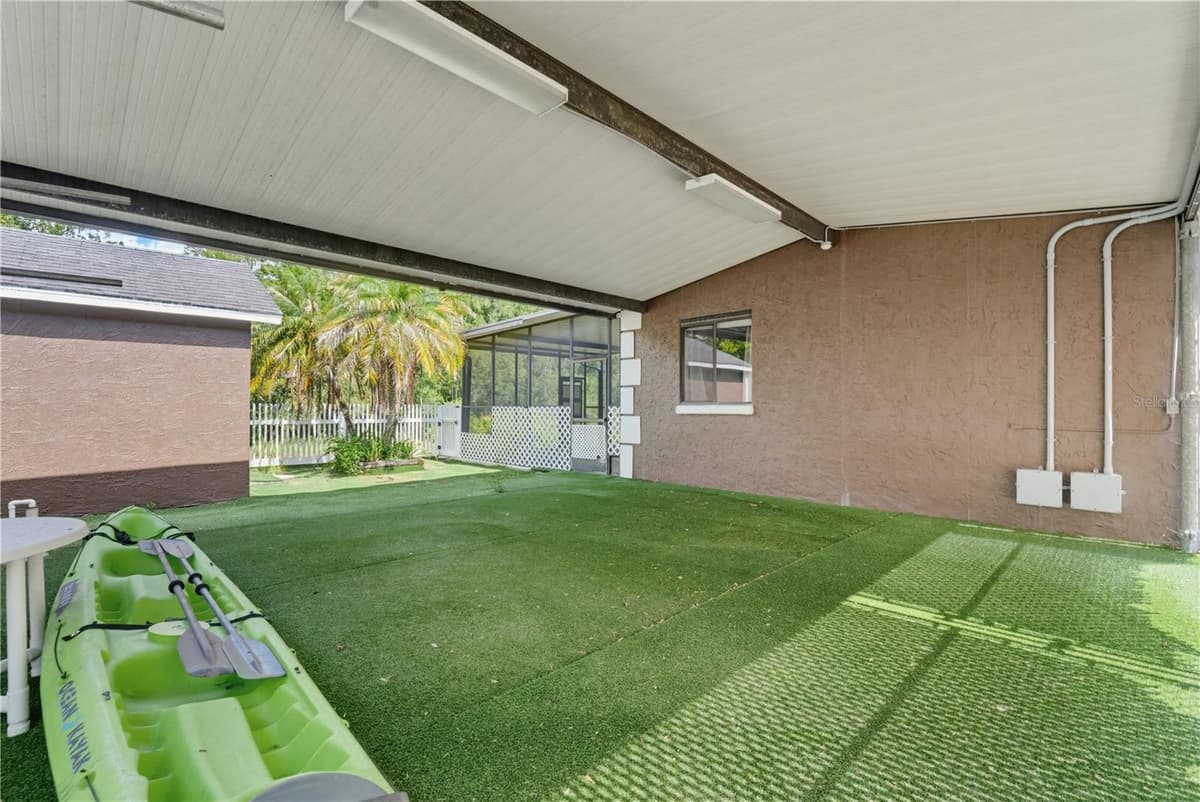 7421 HENRY DRIVE — photo 39 of 100