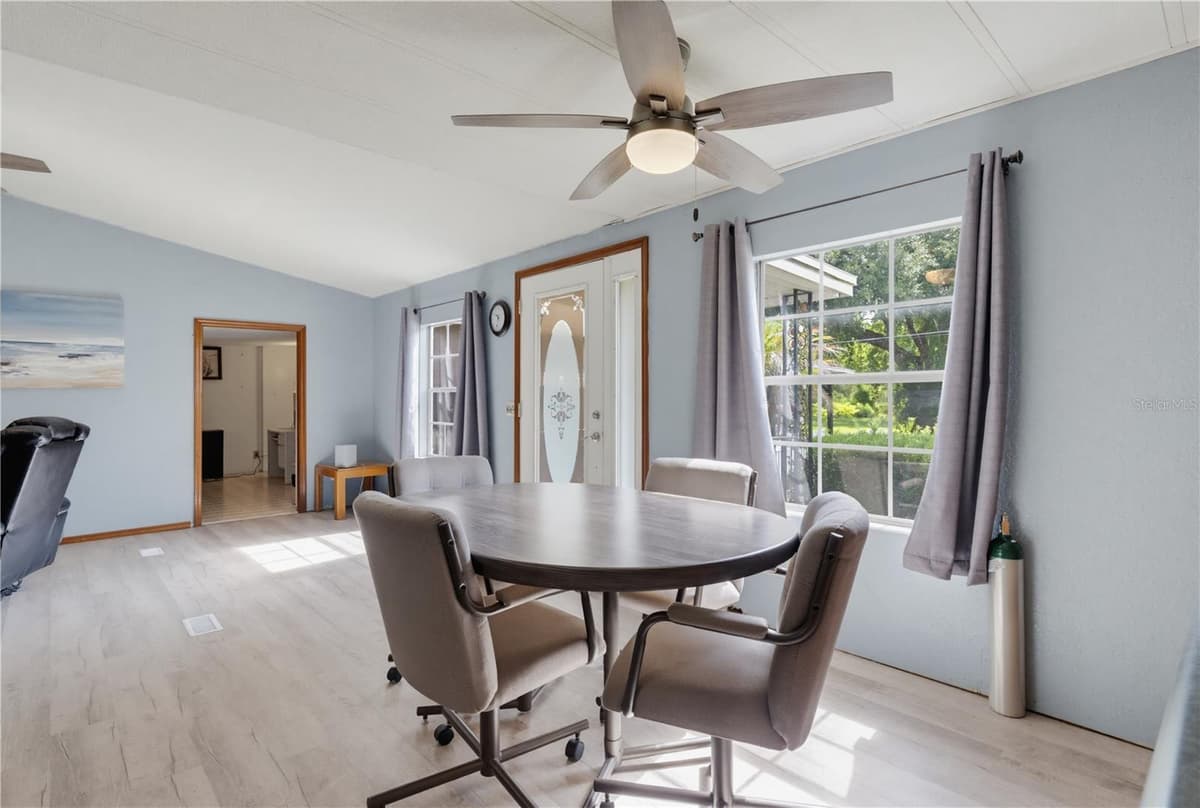 7421 HENRY DRIVE — photo 19 of 100