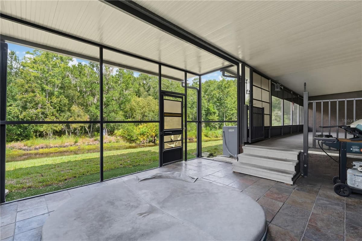 7421 HENRY DRIVE — photo 35 of 100