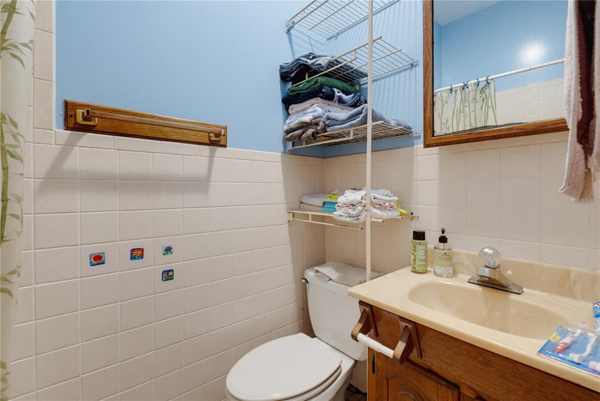 7421 HENRY DRIVE — photo 63 of 100
