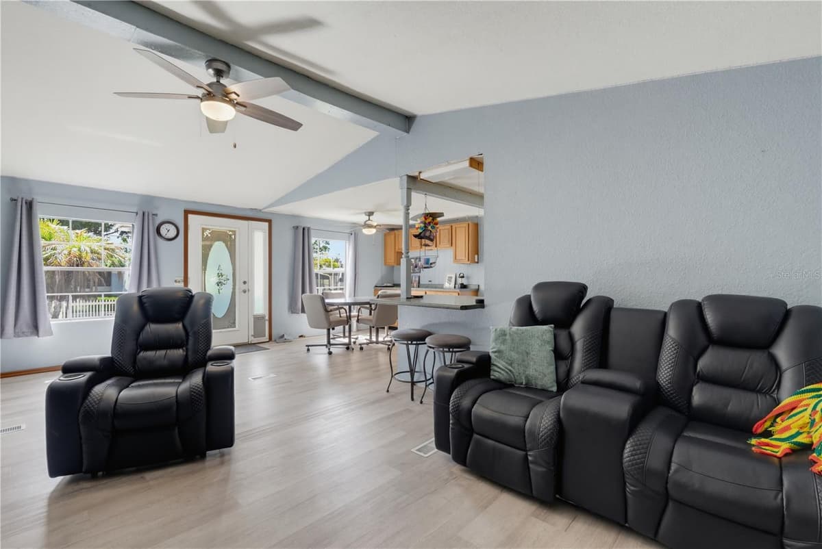 7421 HENRY DRIVE — photo 25 of 100