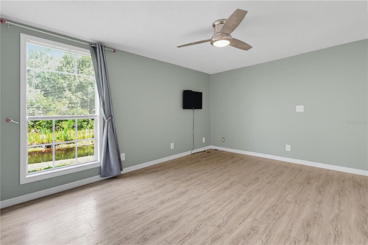 7421 HENRY DRIVE — photo 77 of 100