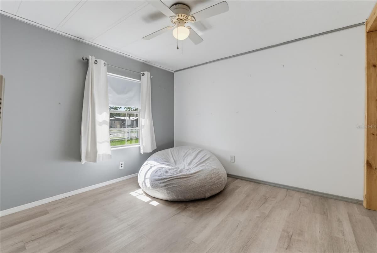 7421 HENRY DRIVE — photo 29 of 100
