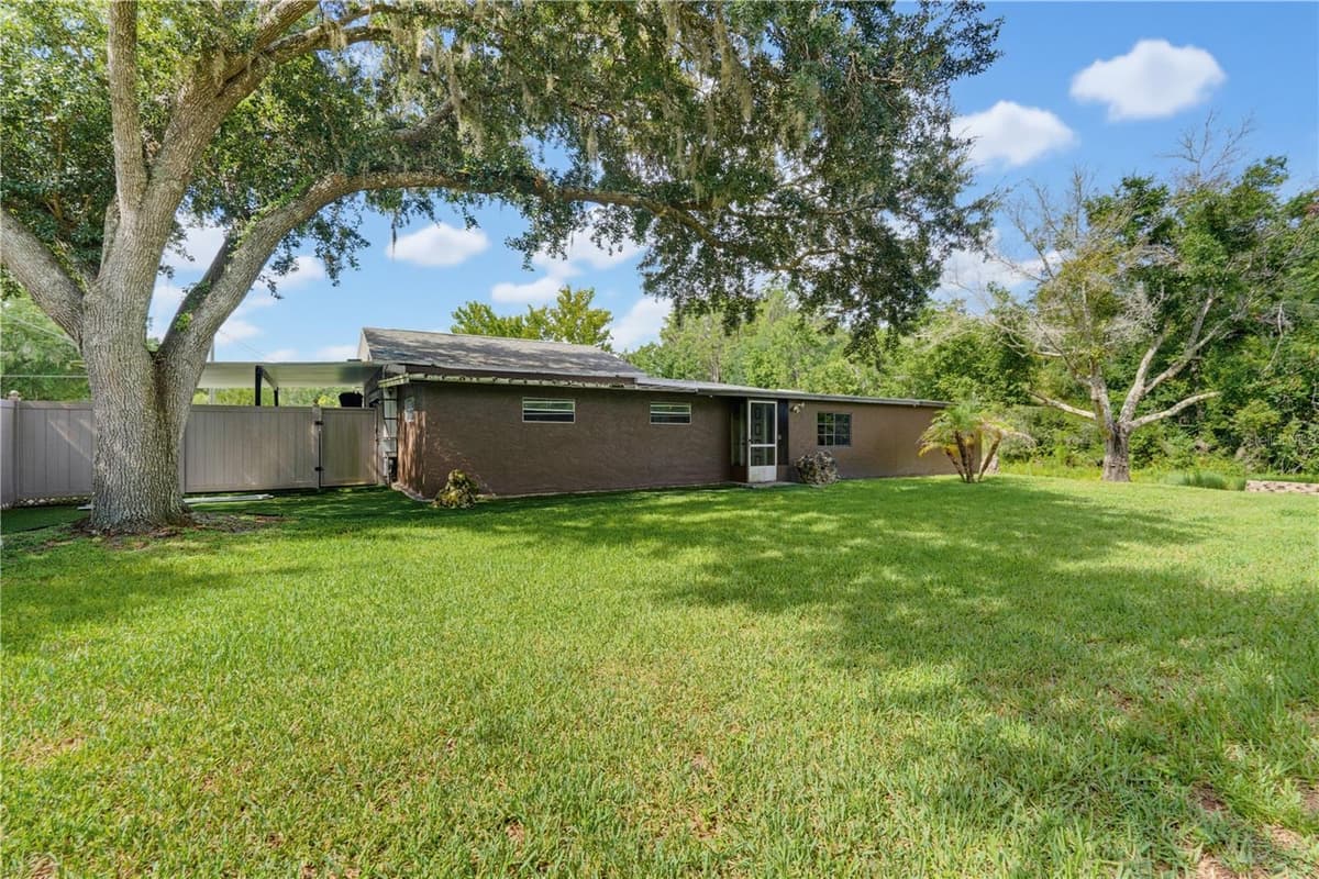 7421 HENRY DRIVE — photo 57 of 100