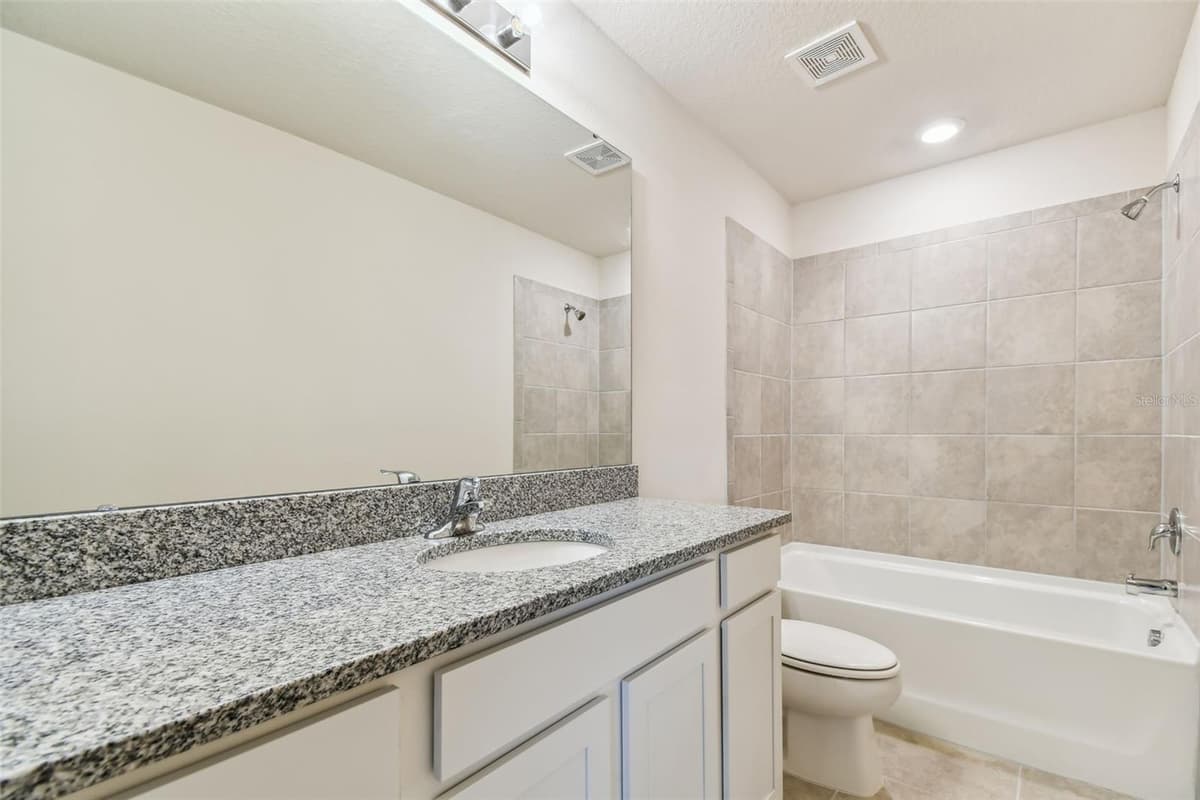 13718 EVERGREEN VALLEY DRIVE — photo 20 of 37