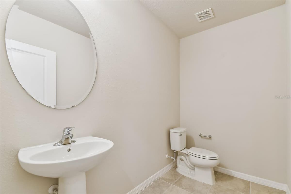 13718 EVERGREEN VALLEY DRIVE — photo 12 of 37