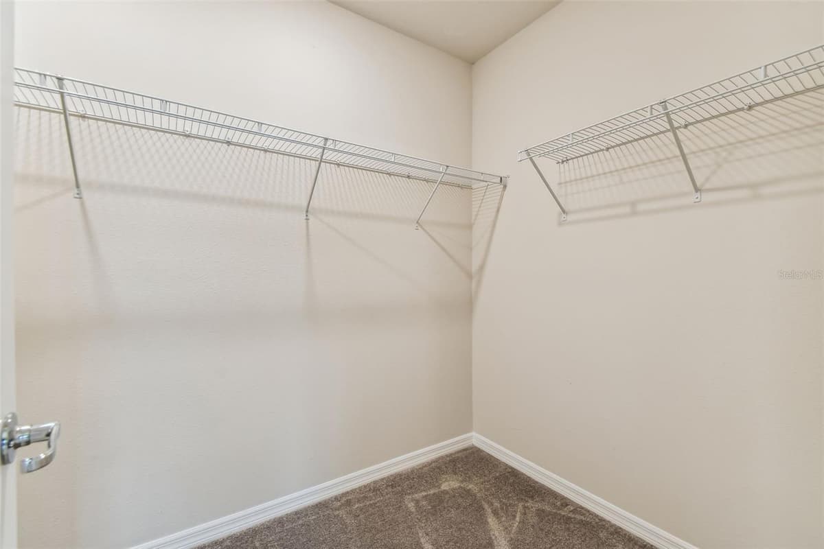 13718 EVERGREEN VALLEY DRIVE — photo 10 of 37