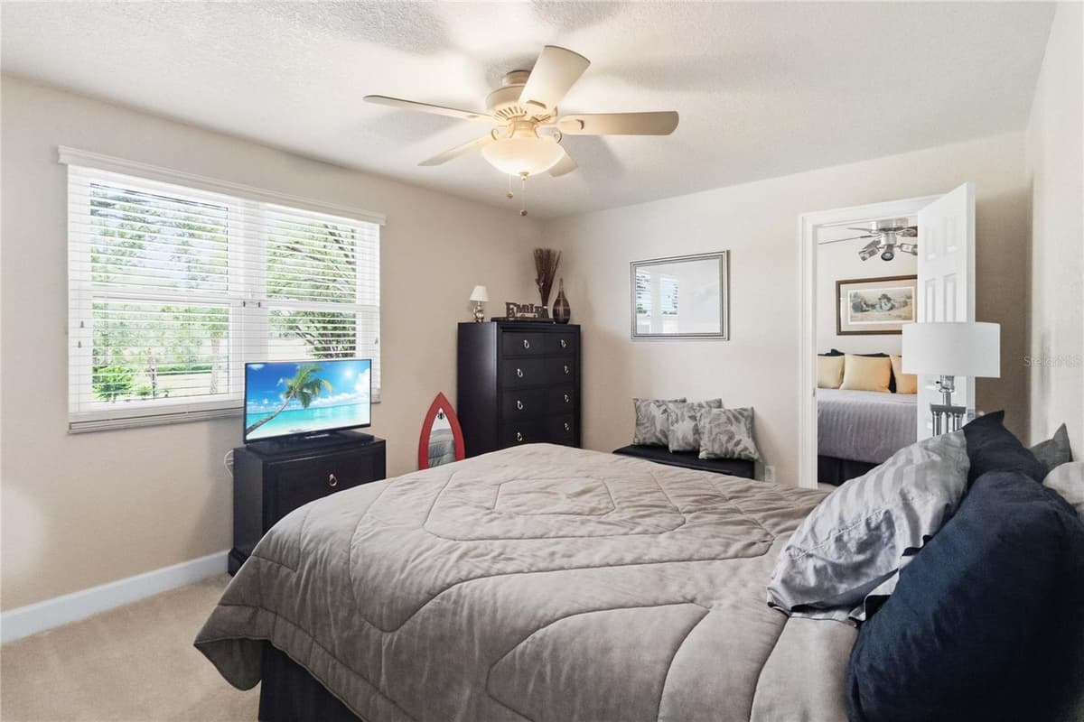 5333 GREENSIDE COURT — photo 66 of 84