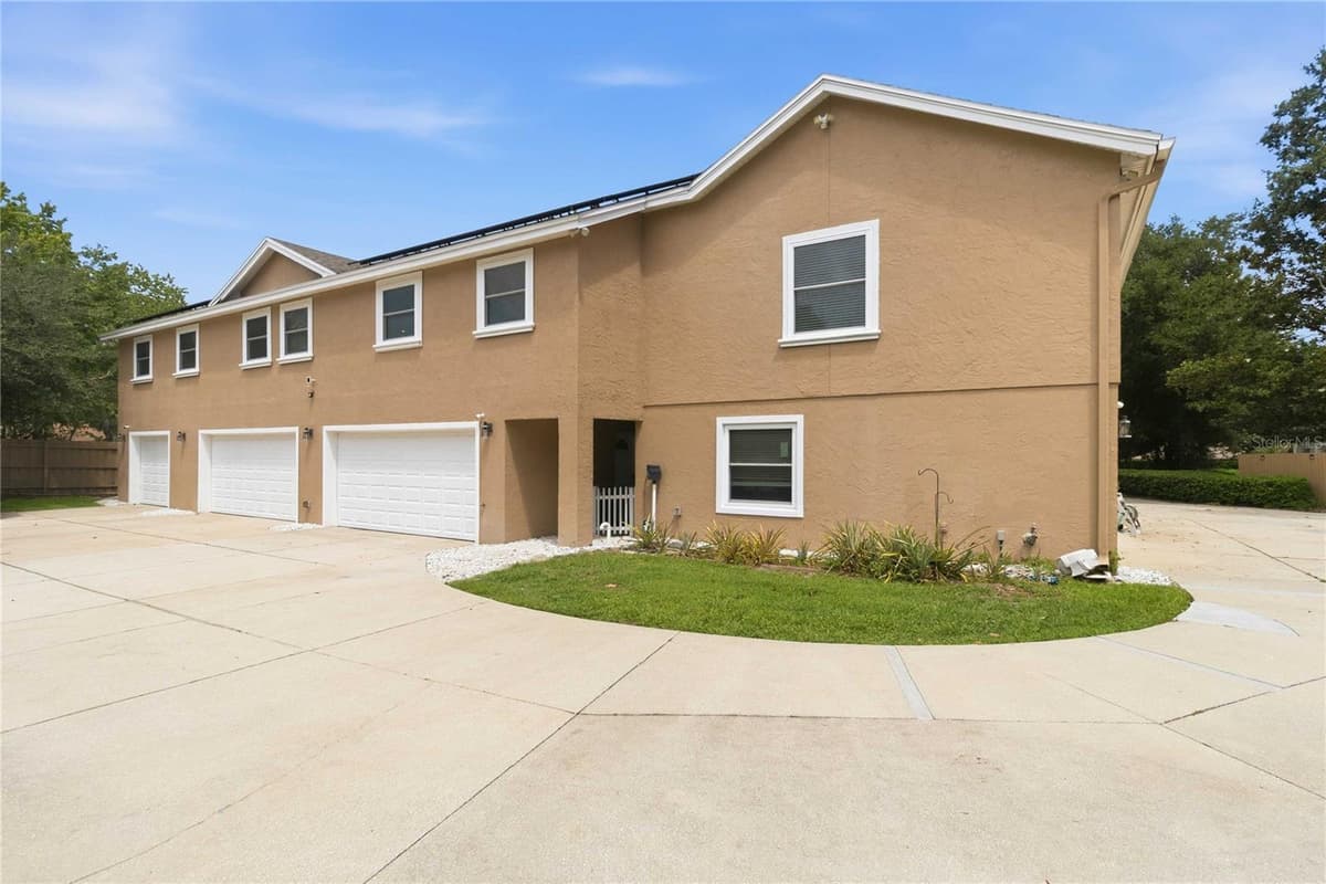 5333 GREENSIDE COURT — photo 77 of 84