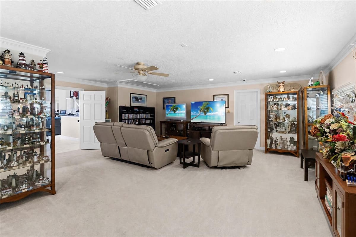 5333 GREENSIDE COURT — photo 39 of 84