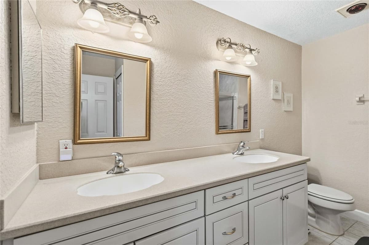 5333 GREENSIDE COURT — photo 48 of 84