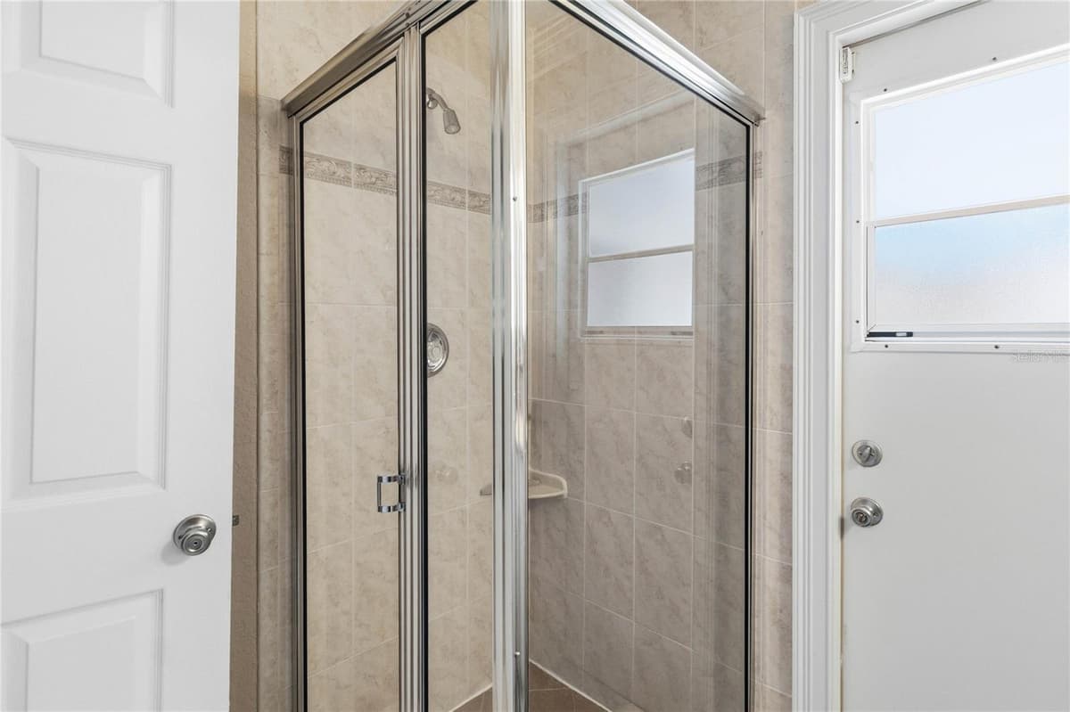 5333 GREENSIDE COURT — photo 42 of 84