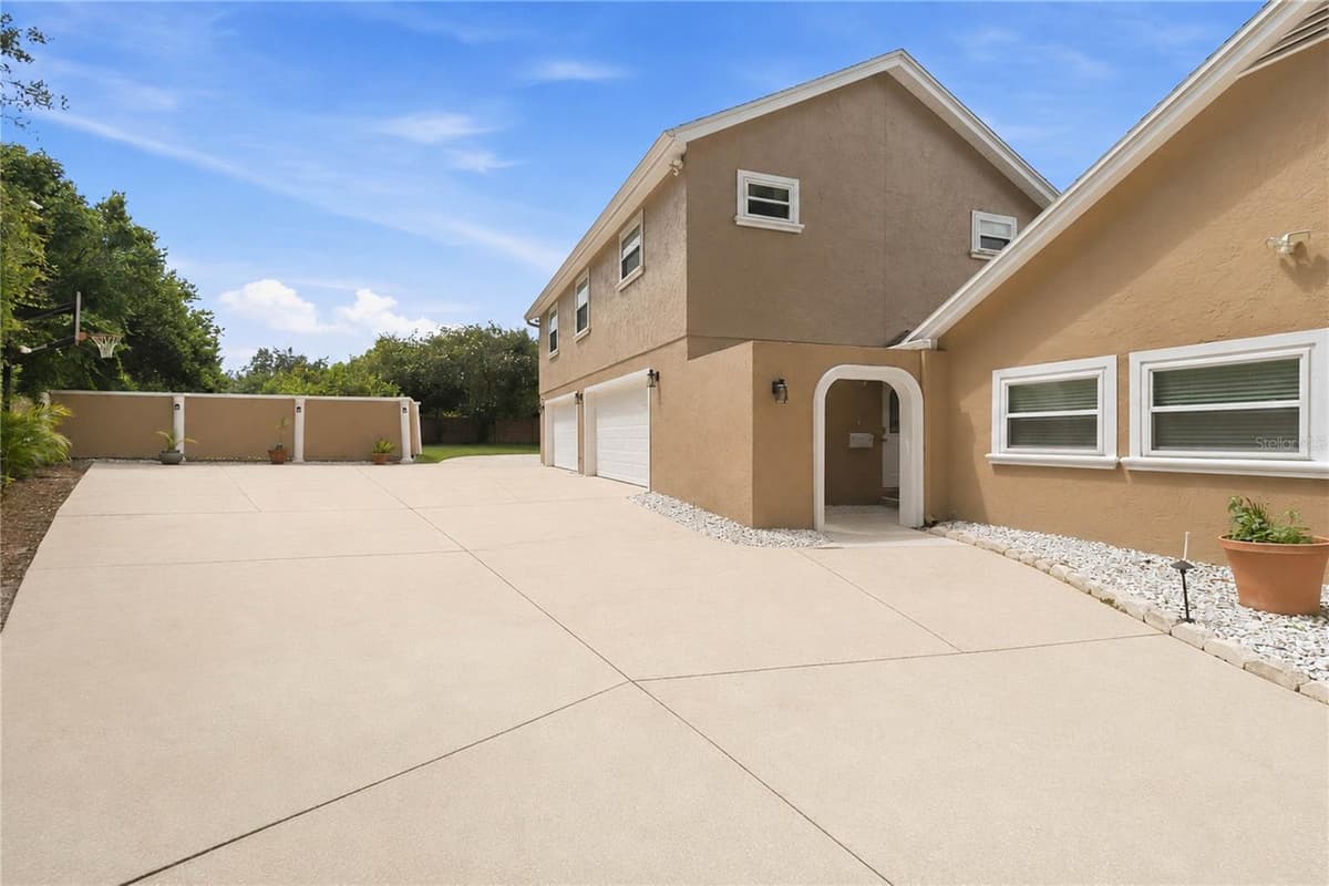 5333 GREENSIDE COURT — photo 80 of 84