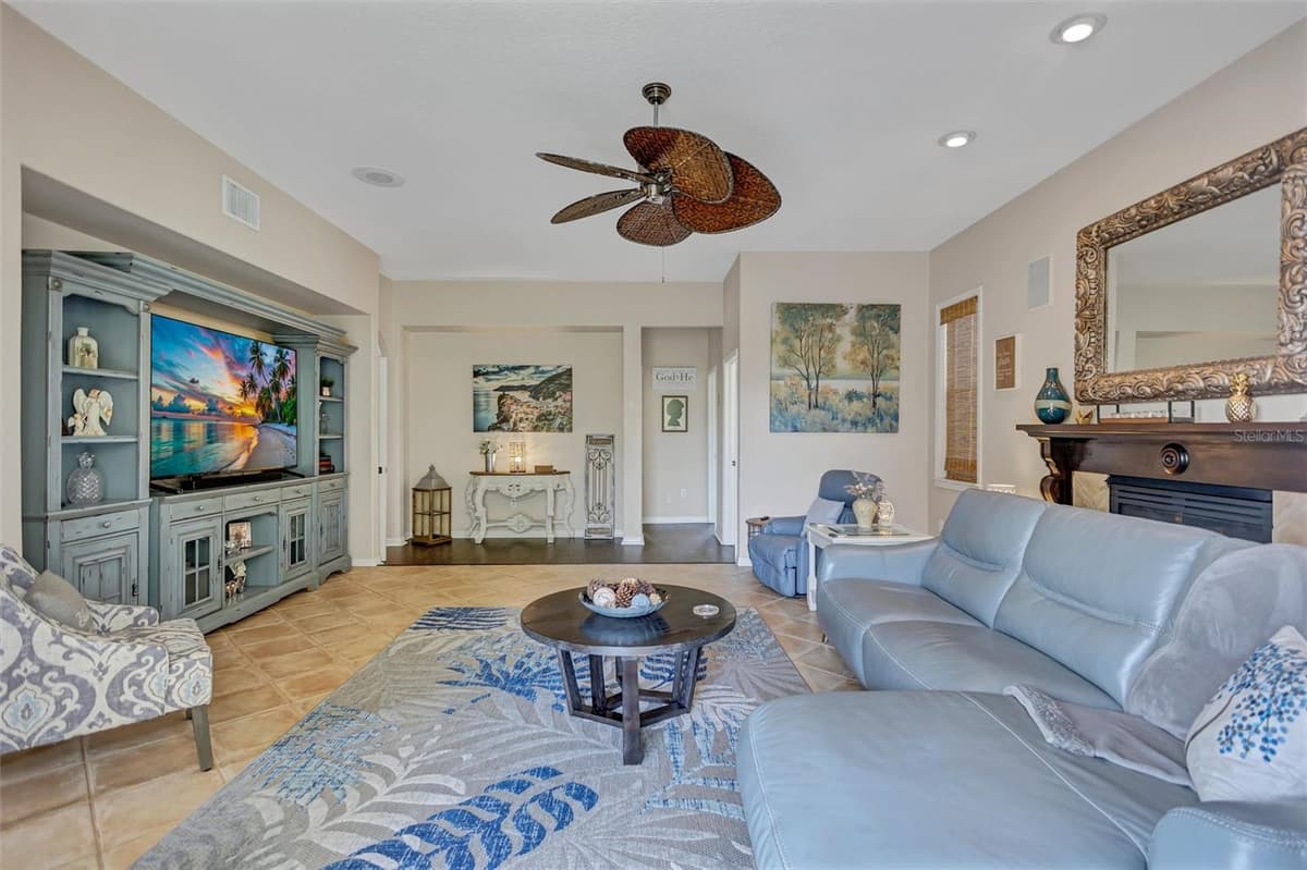 760 SOUNDVIEW DRIVE — photo 28 of 85