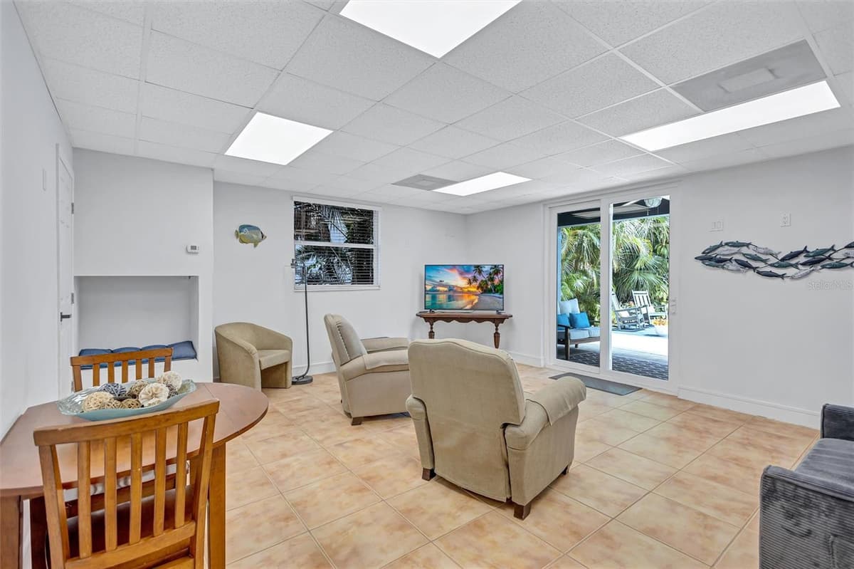760 SOUNDVIEW DRIVE — photo 47 of 85