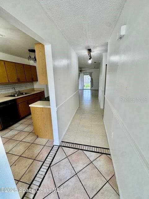 1220 CHENEY HIGHWAY — photo 2 of 12