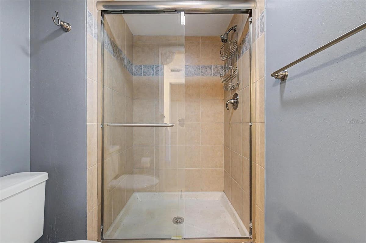 9 HAIG PLACE — photo 15 of 61