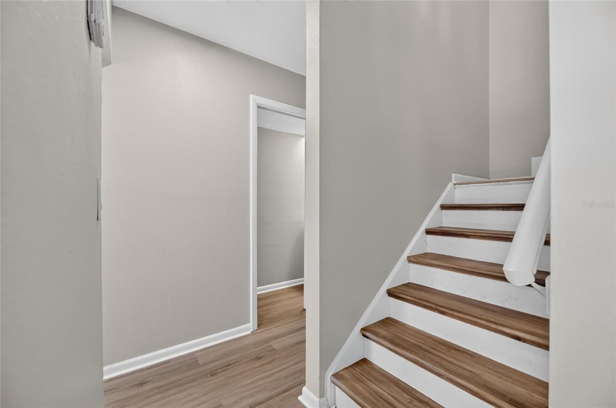 1214 BIG PINE DRIVE — photo 30 of 58