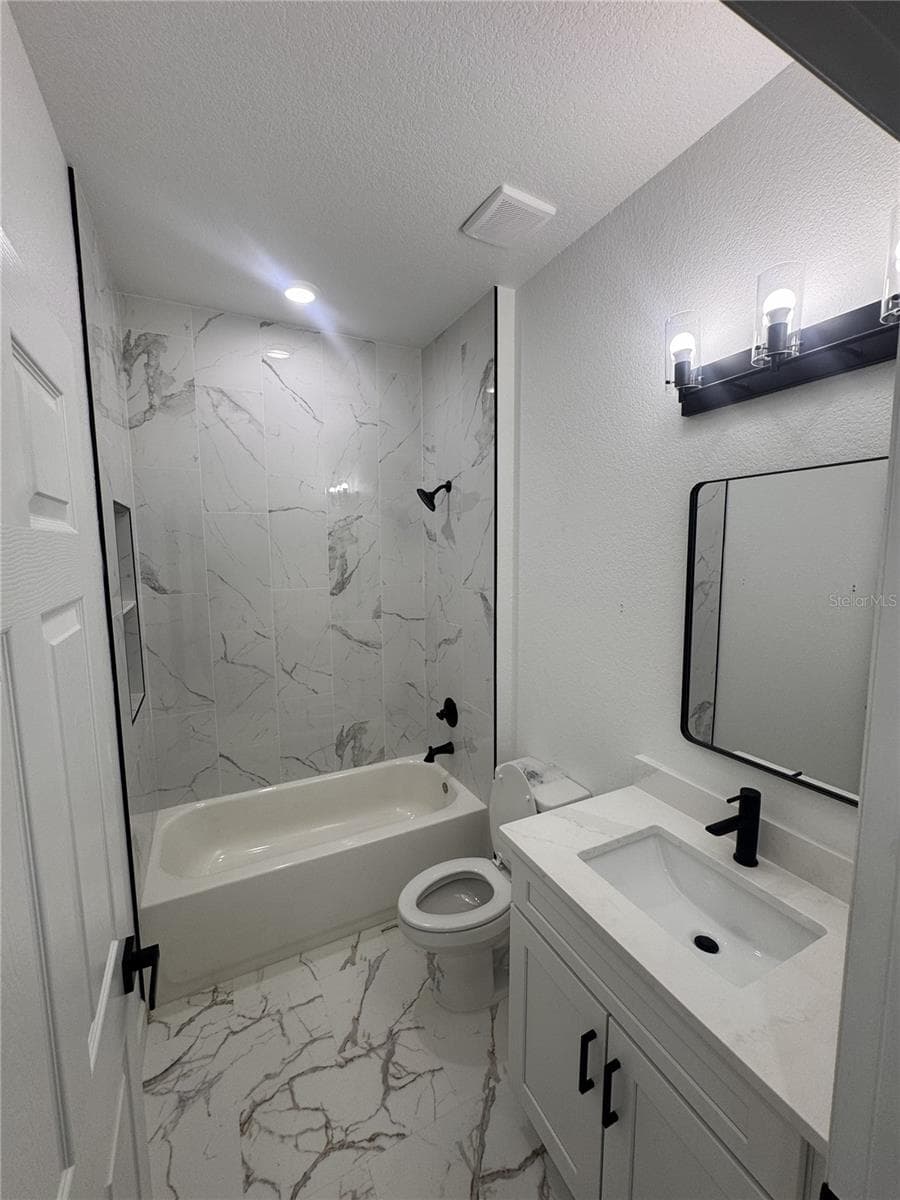 7624 ANCHA STREET — photo 11 of 18