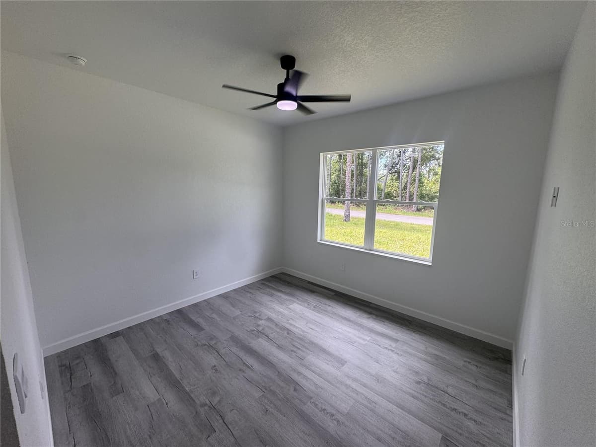 7624 ANCHA STREET — photo 14 of 18