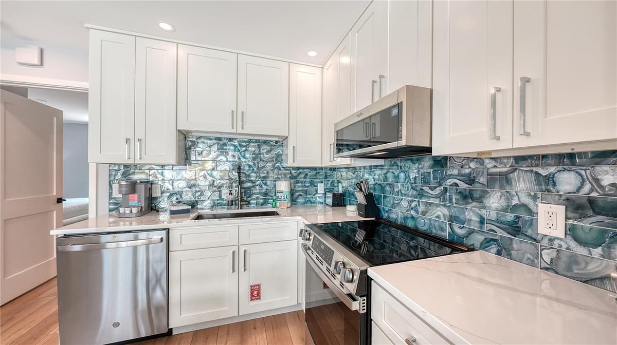1603 GULF DRIVE — photo 10 of 30