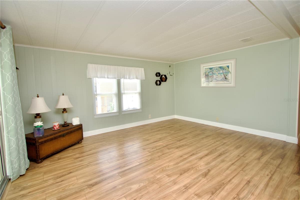 2123 OAHU DRIVE — photo 8 of 20