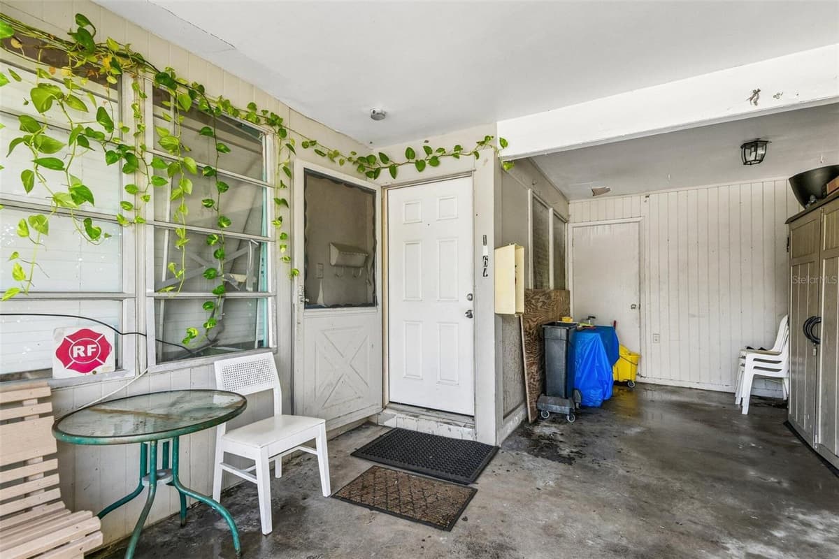 1267 FRANKLIN STREET — photo 3 of 30