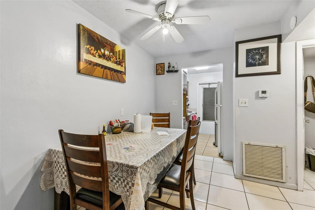 1267 FRANKLIN STREET — photo 14 of 30