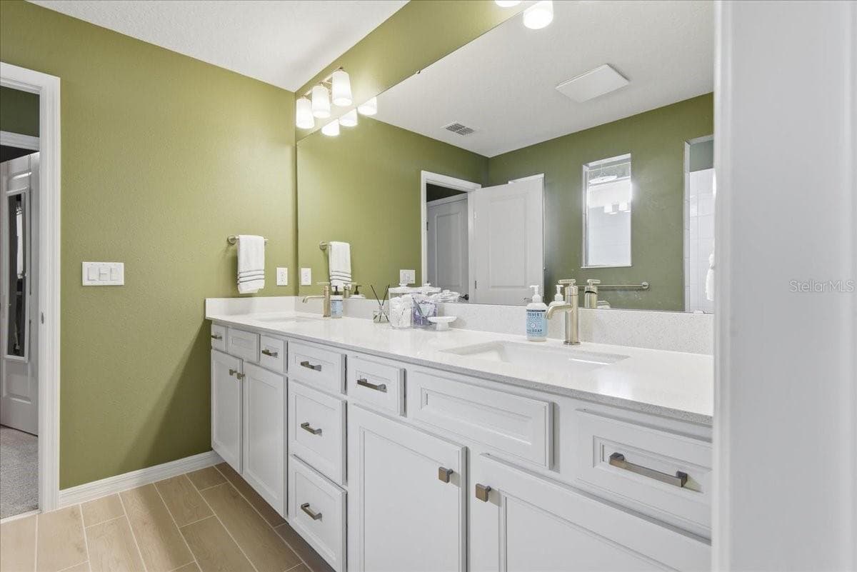 15142 WILLOW RIDGE DRIVE — photo 25 of 40