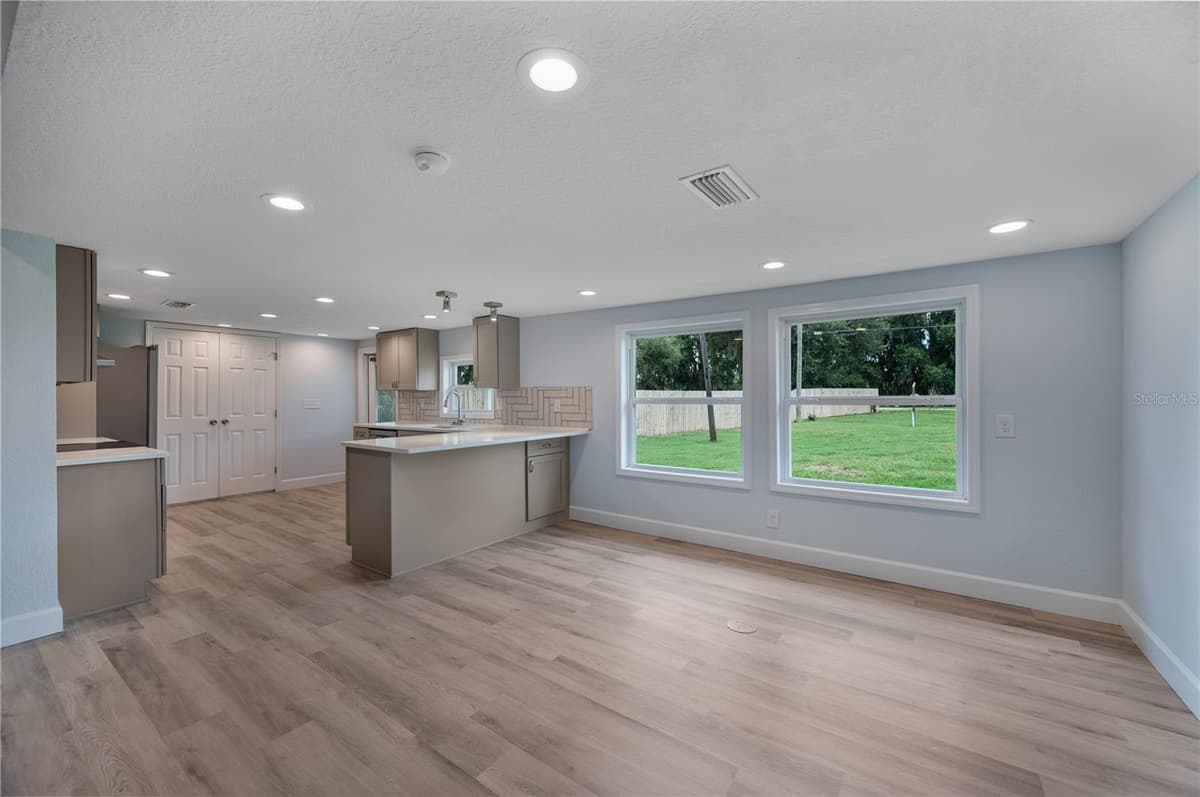 5418 COOPER LANE — photo 10 of 44