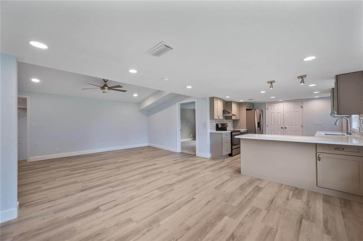 5418 COOPER LANE — photo 11 of 44