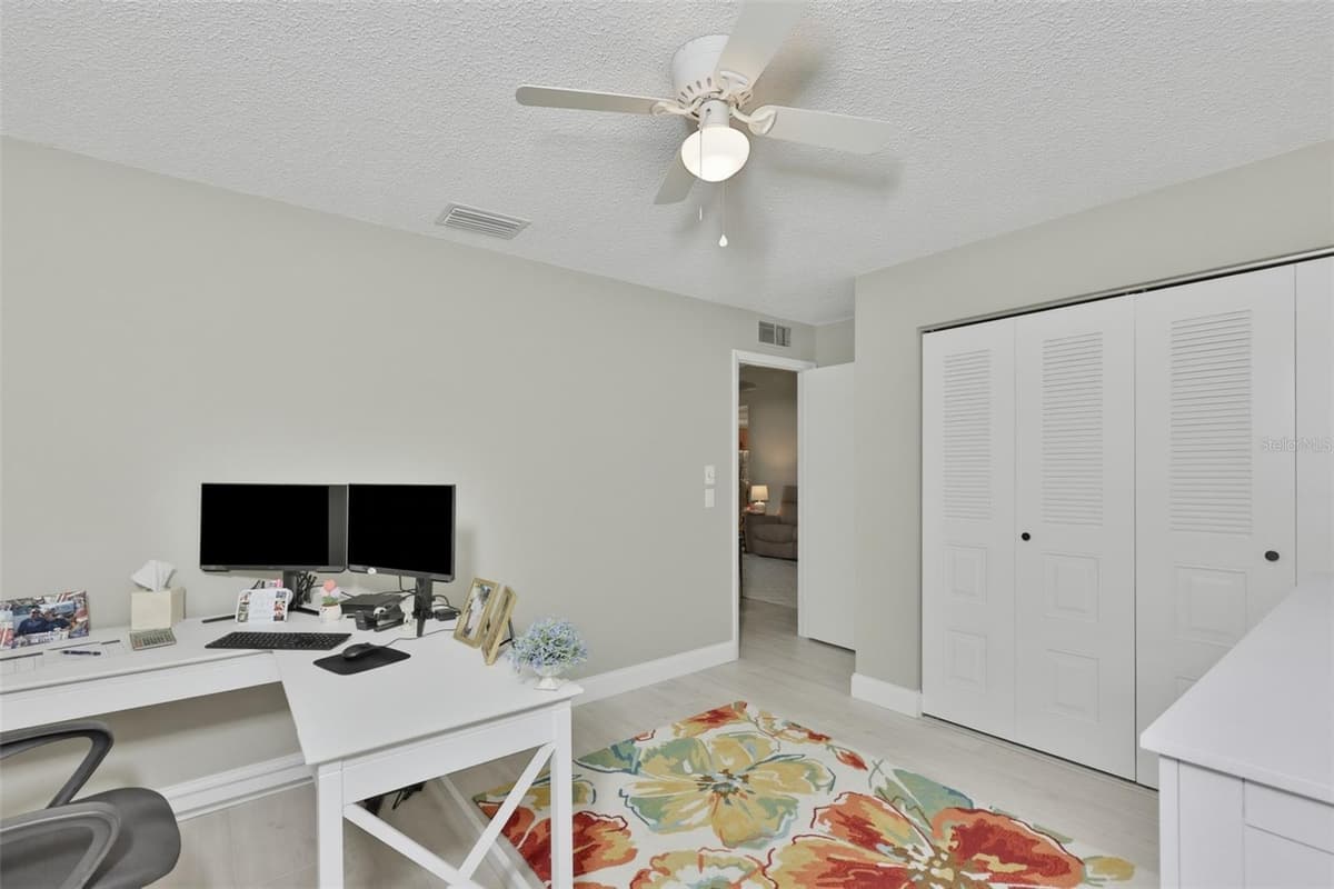2186 MARSHALL DRIVE — photo 22 of 48