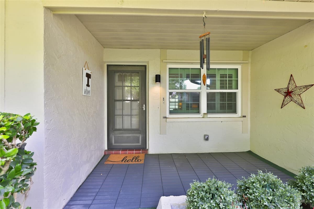 2186 MARSHALL DRIVE — photo 6 of 48