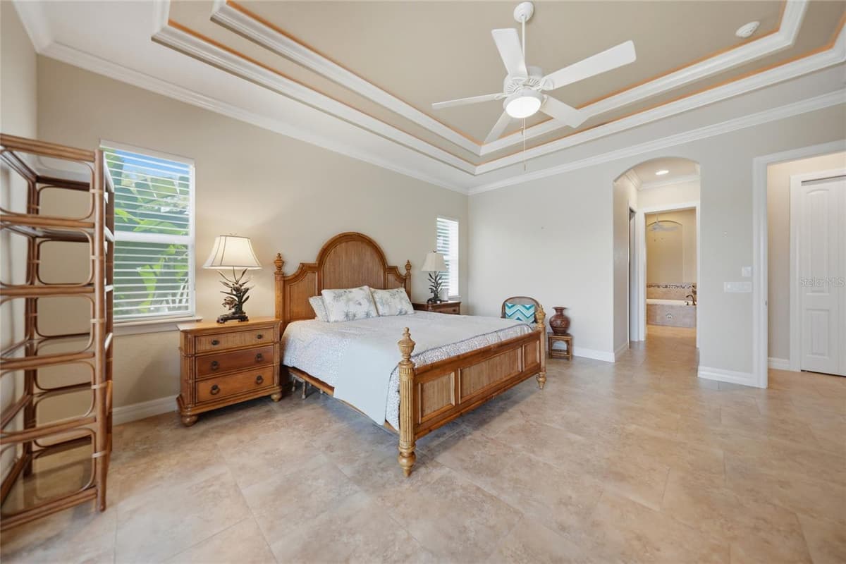 3293 TRIPOLI BOULEVARD — photo 32 of 61