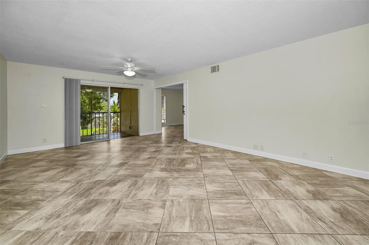 8765 BARDMOOR BOULEVARD — photo 4 of 37