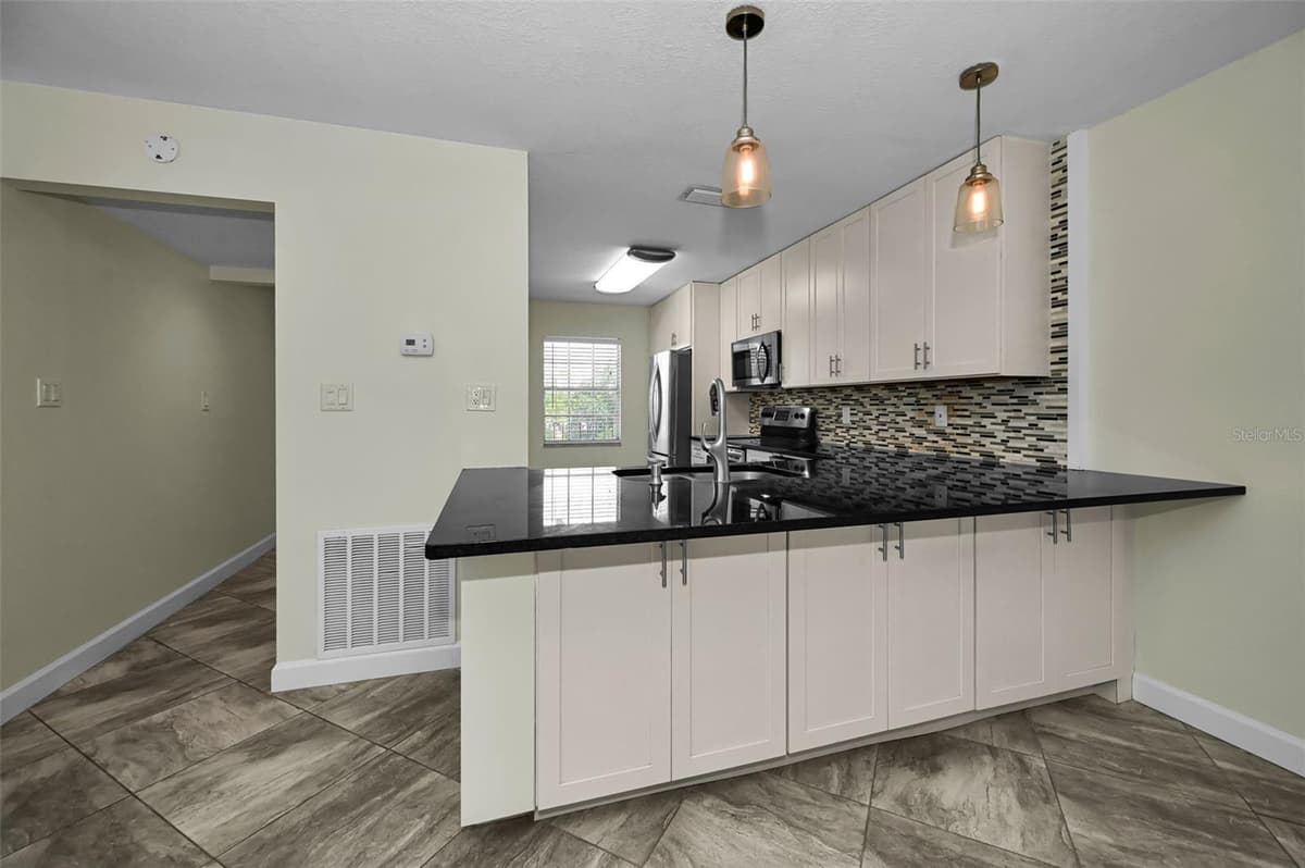 8765 BARDMOOR BOULEVARD — photo 9 of 37