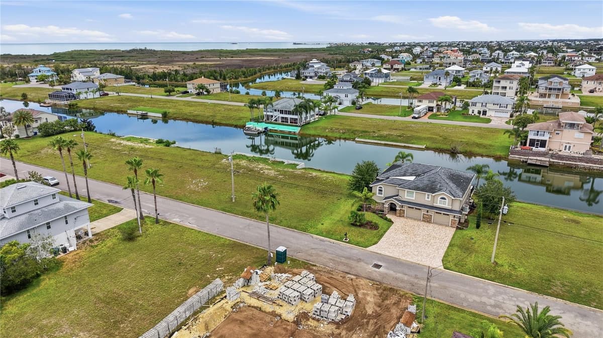 3431 JEWFISH DRIVE — photo 19 of 33