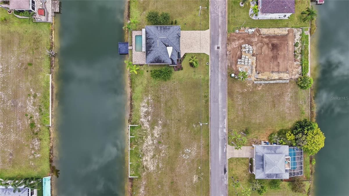3431 JEWFISH DRIVE — photo 15 of 33