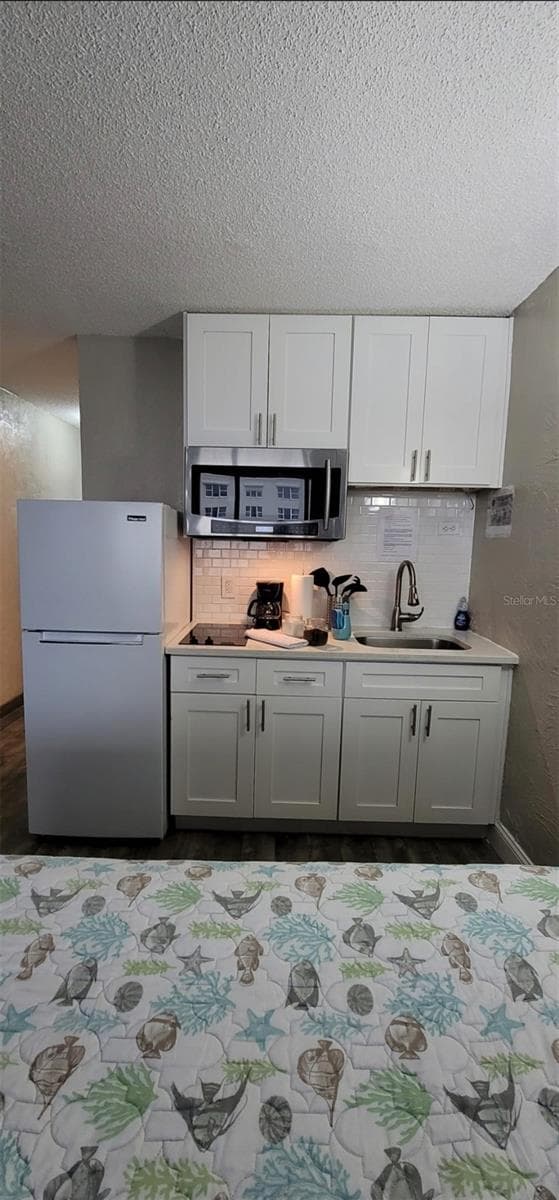 3501 ATLANTIC AVENUE — photo 6 of 10