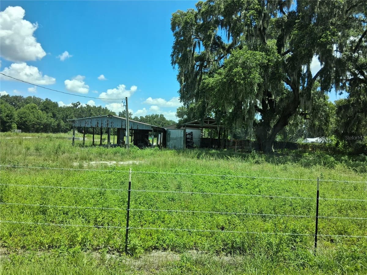 11470 CR 727 — photo 8 of 16