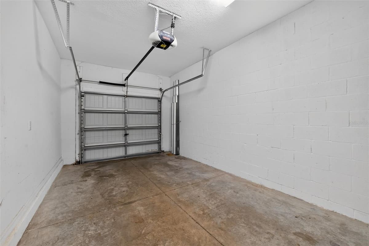 1717 TRAILWATER STREET — photo 38 of 46