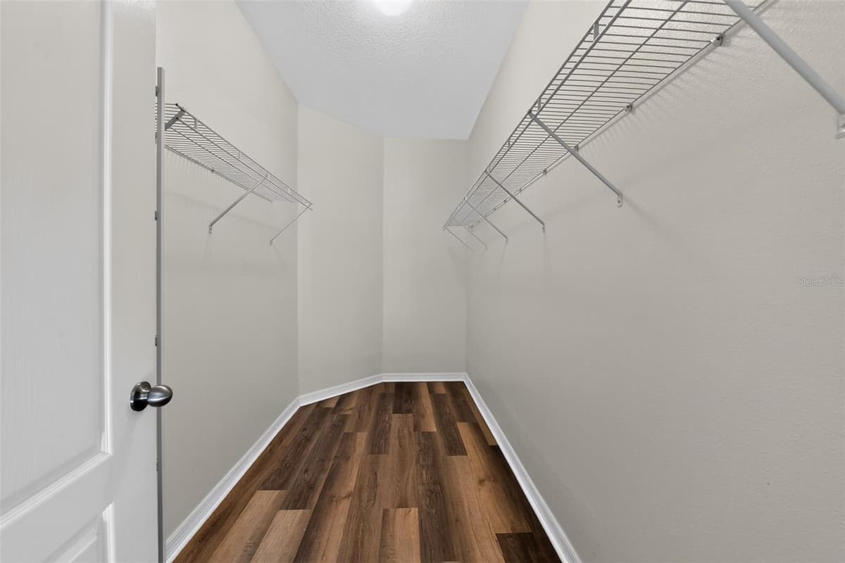 1717 TRAILWATER STREET — photo 16 of 46