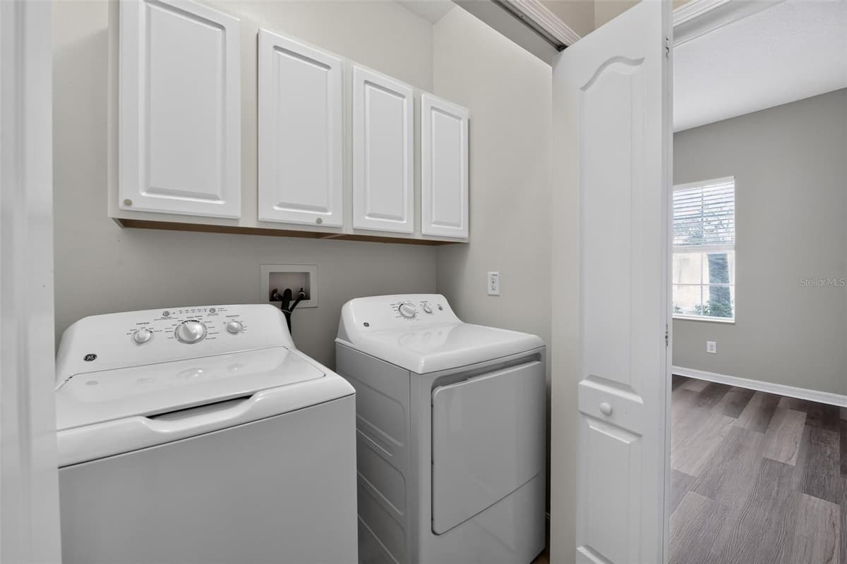 1717 TRAILWATER STREET — photo 17 of 46