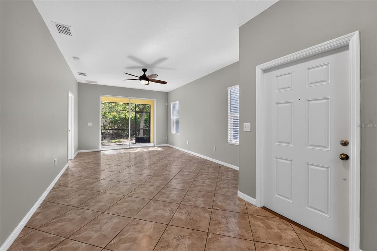 1717 TRAILWATER STREET — photo 8 of 46
