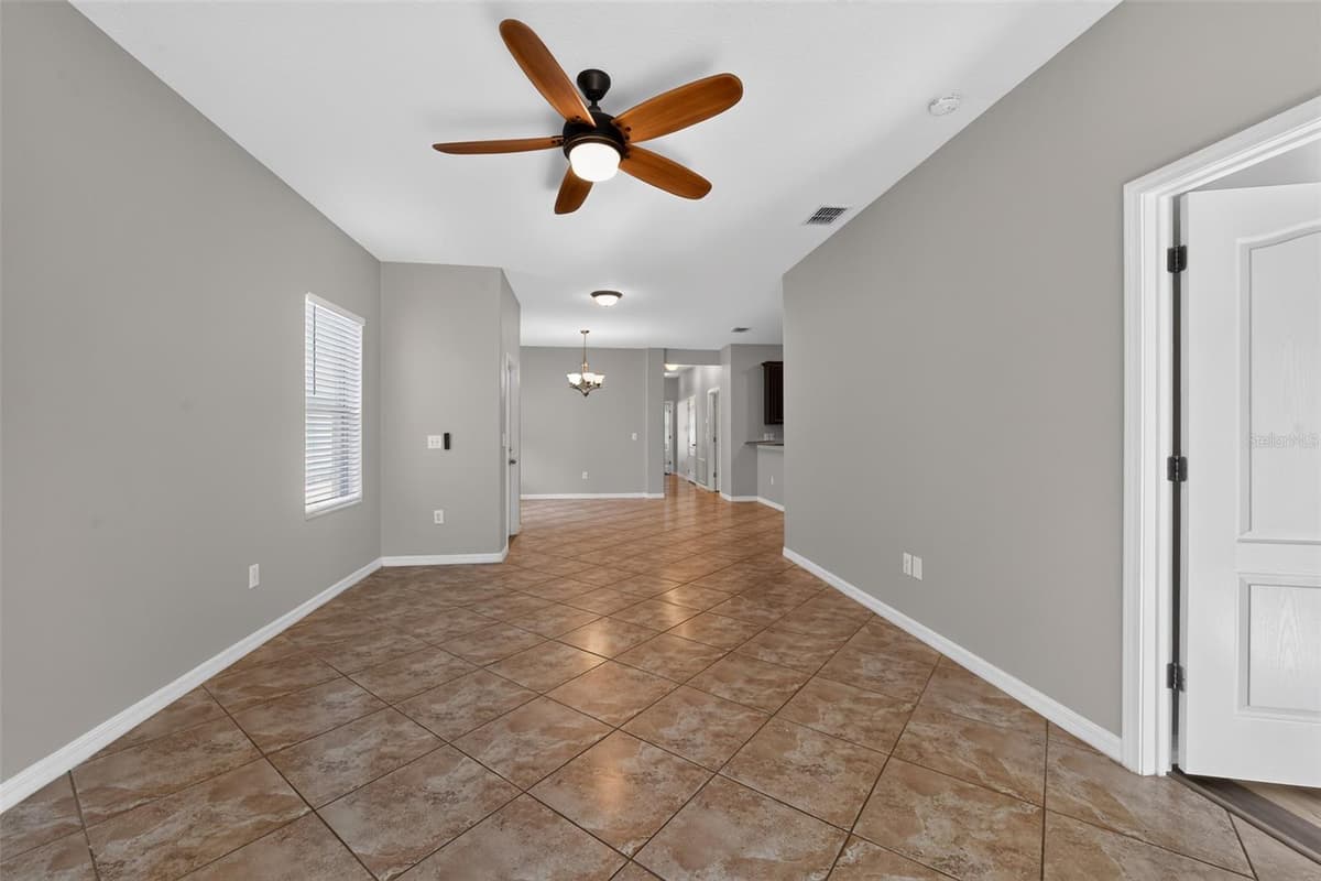 1717 TRAILWATER STREET — photo 13 of 46