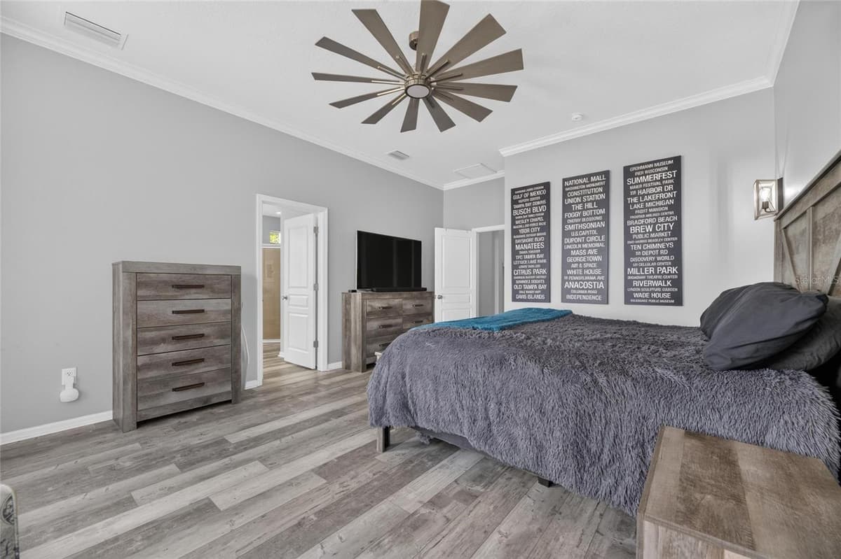 5243 BRIGHTON SHORE DRIVE — photo 34 of 100