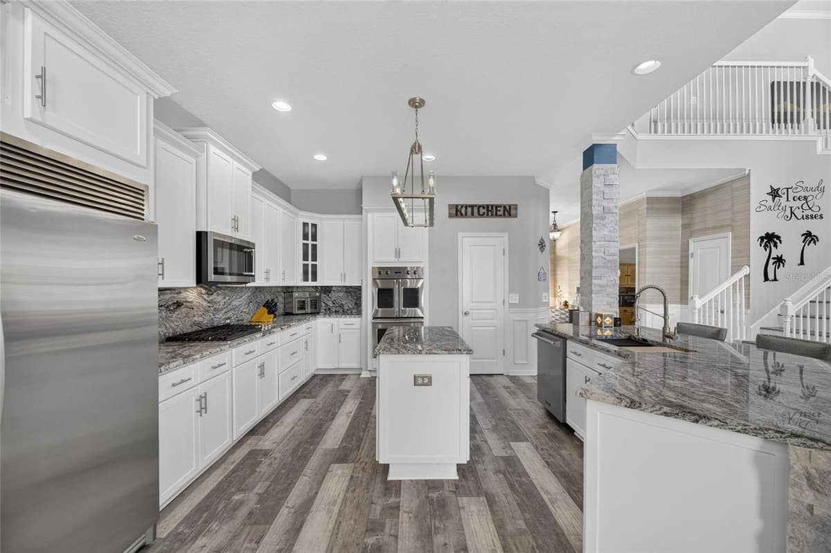 5243 BRIGHTON SHORE DRIVE — photo 15 of 100