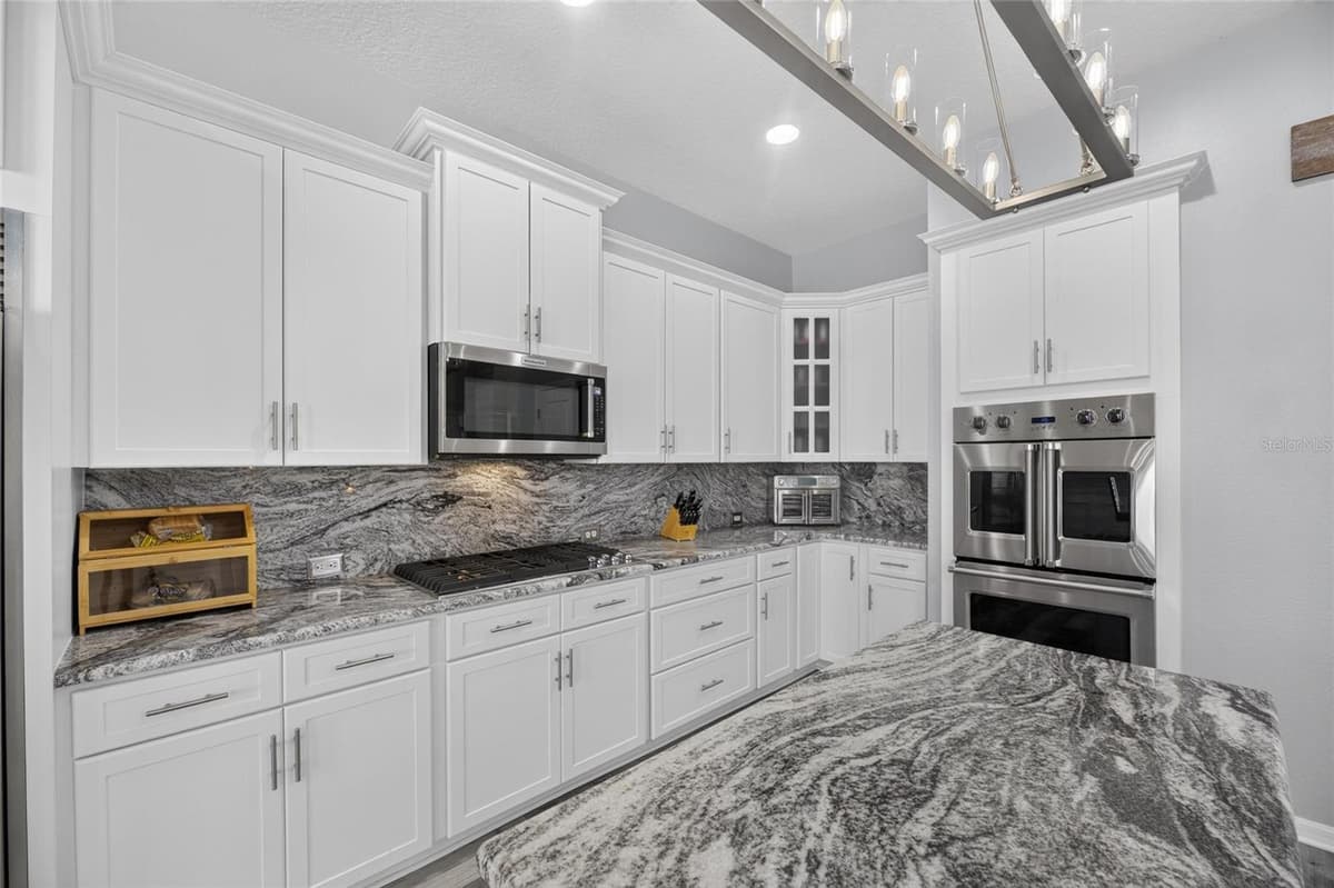 5243 BRIGHTON SHORE DRIVE — photo 16 of 100