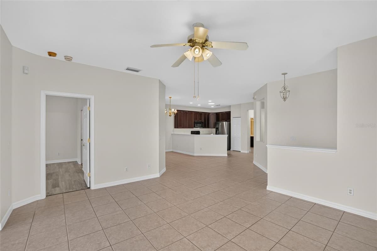 132 SHELL FALLS DRIVE — photo 15 of 97